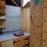 Toilette sec a coté de la porte du Nord